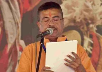 शुभेंदु अधिकारी बने बंगाल के नए CM, मुख्यमंत्री पद की ली शपथ