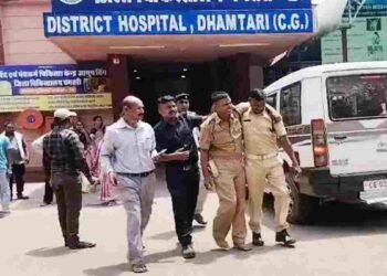 धमतरी पुलिस लाइन में टेस्ट फायरिंग के दौरान बड़ा हादसा, जवान घायल