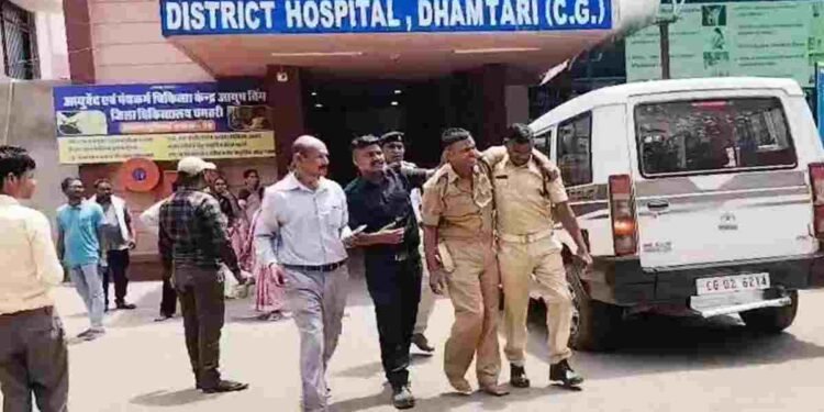 धमतरी पुलिस लाइन में टेस्ट फायरिंग के दौरान बड़ा हादसा, जवान घायल