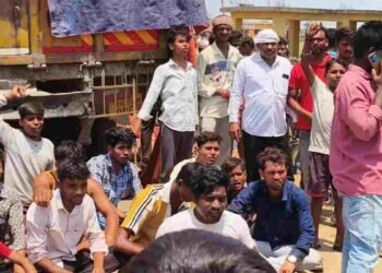कवर्धा में दर्दनाक सड़क हादसा, ट्रक की चपेट में आने से पति-पत्नी की मौत