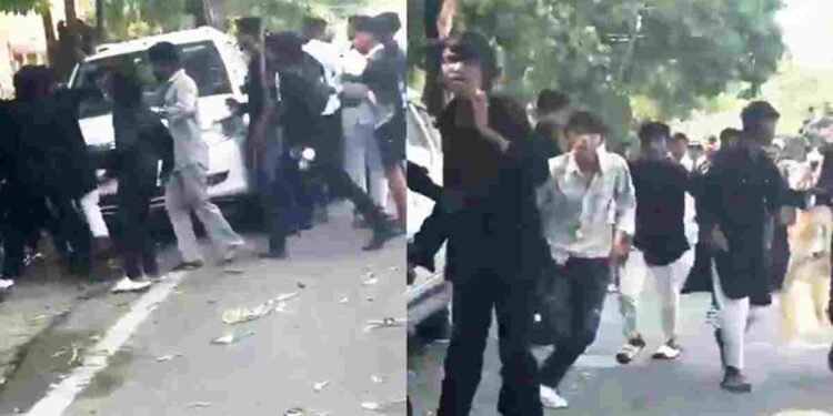 बिलासपुर में सरेराह गुंडागर्दी: सिविल लाइन थाने के पास दो गुटों में खूनी संघर्ष, चाकू लेकर दौड़ा बदमाश, VIDEO