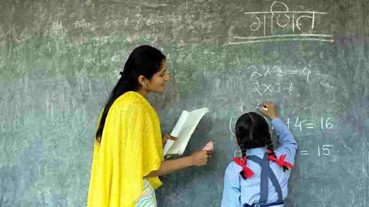 छत्तीसगढ़ के 85 हजार शिक्षकों के लिए TET अनिवार्य; सुप्रीम कोर्ट के आदेश के बाद विभाग ने शुरू की तैयारी, नहीं दी तो मिलेगी अनिवार्य सेवानिवृत्ति