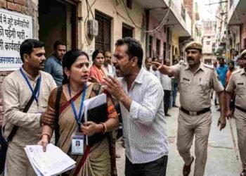 CG NEWS- जनगणना कर्मियों से बदसलूकी पड़ेगी भारी, प्रशासन का सख्त आदेश- सीधे होगी FIR