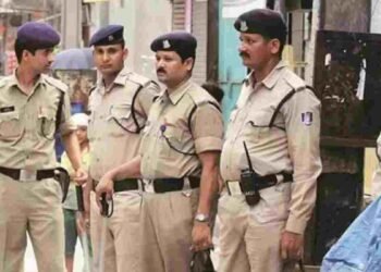 रायपुर पुलिस महकमे में बड़ा फेरबदल: पुलिस कमिश्नर ने 136 आरक्षक और प्रधान आरक्षकों के बदले थाने, देखें पूरी सूची