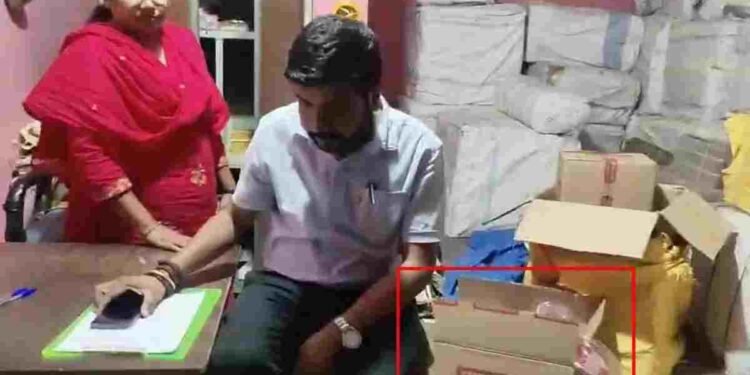 CG NEWS- नामी ब्रांड के नाम पर परोसा जा रहा था ‘जहर’, नकली मसालों का बड़ा जखीरा जब्त