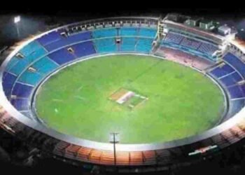 रायपुर में RCB vs मुंबई इंडियंस मैच के लिए हाई-टेक सुरक्षा, अब M-Ticket से होगी एंट्री