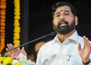 आंधी-तूफान में फंसा डिप्टी सीएम का हेलीकॉप्टर, पायलट की सूझबूझ से टला बड़ा हादसा