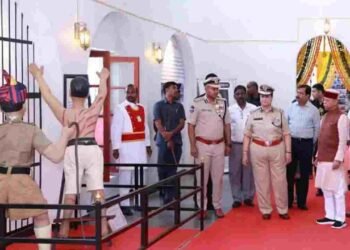 अब आम लोग भी बन सकेंगे कैदी! 500 रुपए देकर 24 घंटे बिताइए जेल में