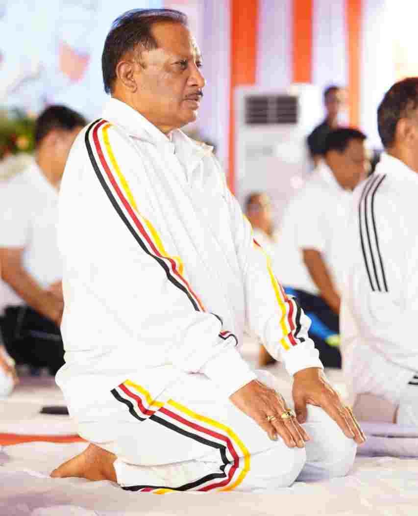 योग को दिनचर्या का हिस्सा बनाएं, स्वस्थ समाज के निर्माण में योगदान दें : मुख्यमंत्री विष्णुदेव साय