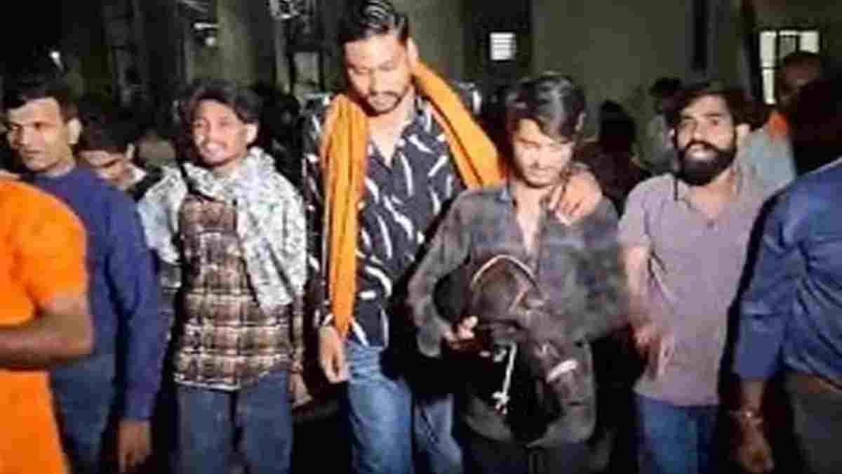CG NEWS- सोशल मीडिया रील बनाने को लेकर दो समुदायों में विवाद, मारपीट के बाद बजरंग दल का प्रदर्शन, इलाके में तनाव