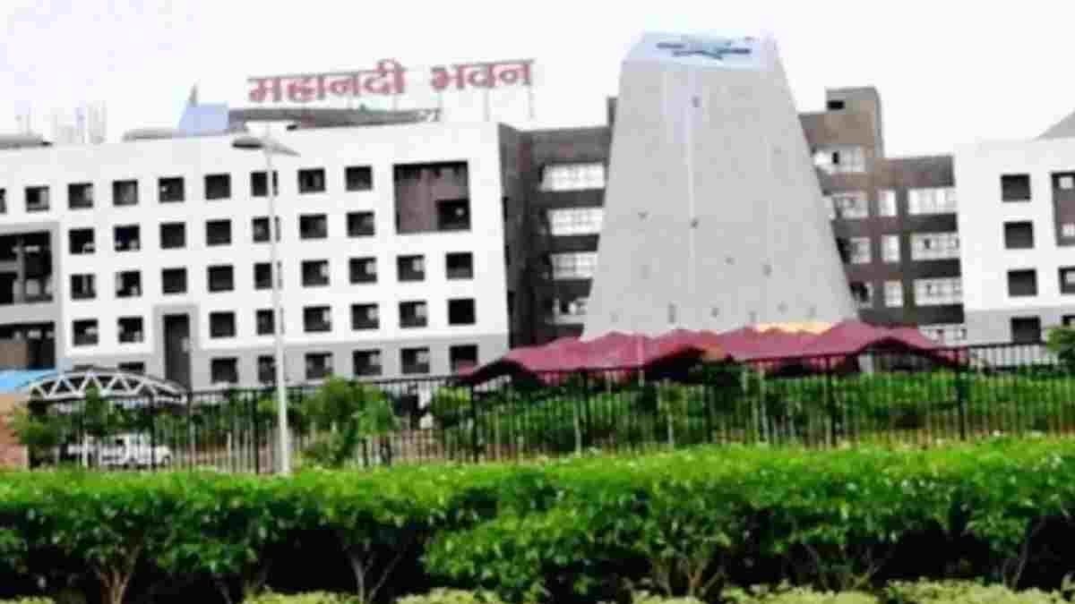 छत्तीसगढ़ में सरकारी नौकरियों के लिए बड़ा बदलाव: अब व्यापमं की तर्ज पर ‘कर्मचारी चयन मण्डल’ लेगा कॉमन एग्जाम, 7 समूहों में बंटे पद
