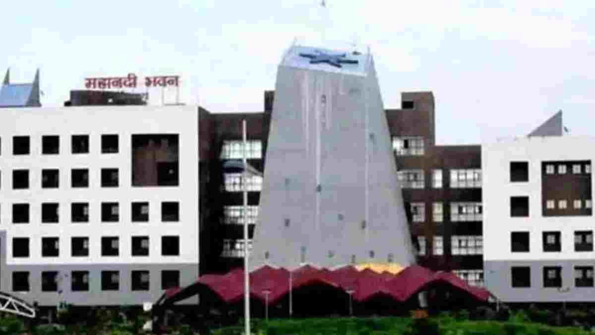 मंत्रालय में 145 कनिष्ठ सचिवालय सहायक पदों पर होगी संविदा भर्ती, सेवानिवृत्त कर्मचारियों को मिलेगा अवसर