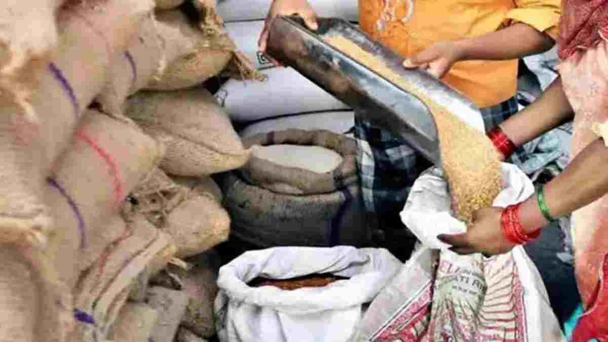 राशन दुकानों में चावल घोटाले पर खाद्य विभाग सख्त, 389 क्विंटल शॉर्टेज मामले में FIR दर्ज