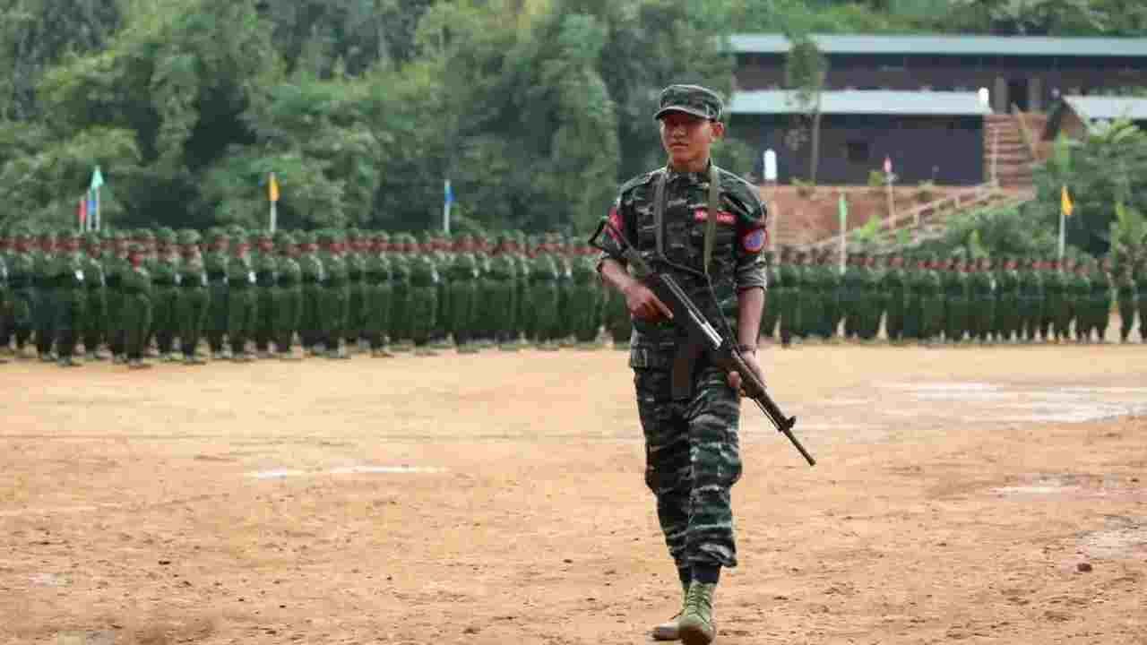 भारत के पड़ोस में बनेगा नया देश? रखाइन में विद्रोहियों ने राजधानी घेरा