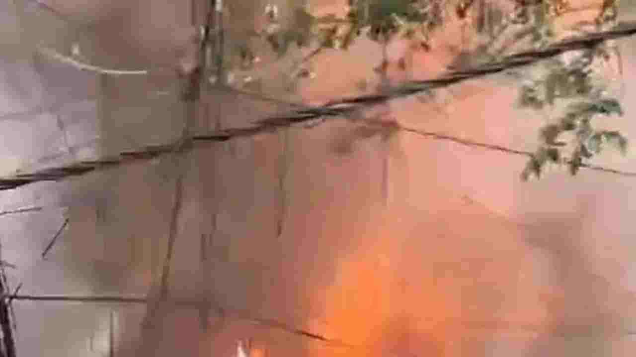 मालवीय नगर के रेस्टोरेंट में आग का तांडव, 10 लोगों की जिंदा जलकर मौत