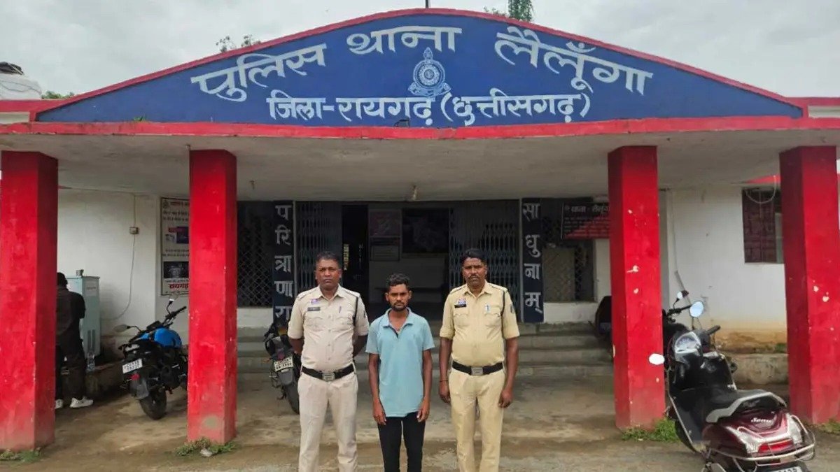 रायगढ़ में 72 घंटे में सुलझा ब्लाइंड मर्डर: दोस्त ने ही पत्थर से कुचलकर की थी हत्या, पुलिस डॉग ‘रूबी’ बनी अहम कड़ी
