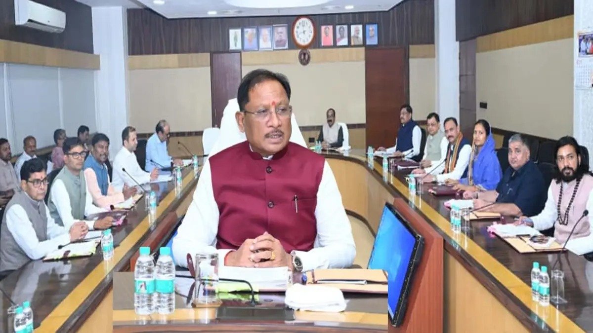 CG Cabinet Decisions: साय कैबिनेट के बड़े फैसले: अग्निवीरों को भर्ती में 10% आरक्षण, उर्वरक व्यवस्था के लिए बनेगी उपसमिति