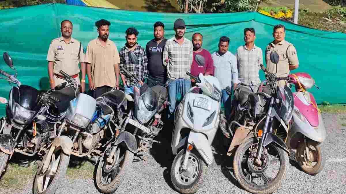 कोण्डागांव के जंगल में जुआ खेलते 7 गिरफ्तार, 2.01 लाख की सामग्री जब्त