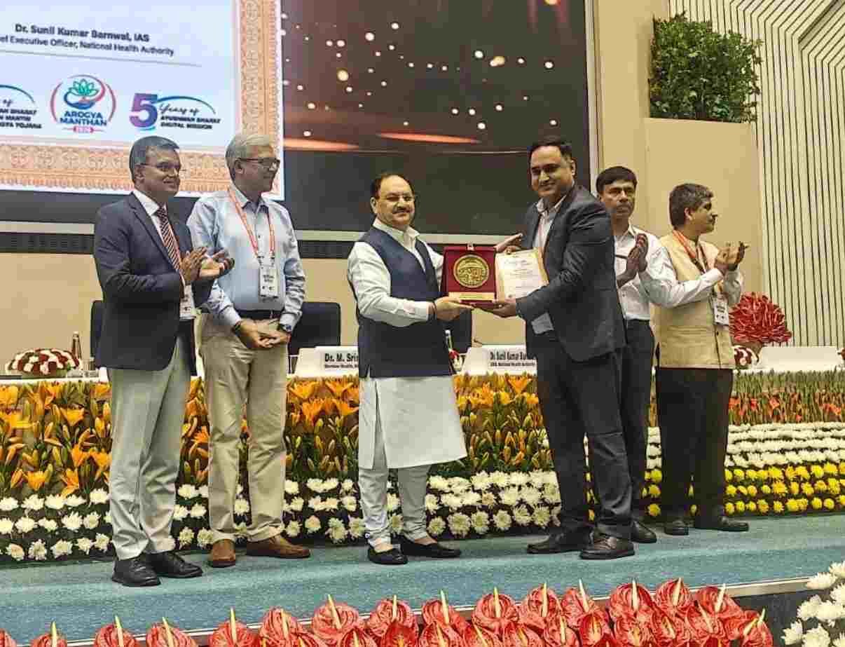  ‘स्वास्थ्य सुरक्षा से जनकल्याण” की दिशा में तेजी से आगे बढ़ रहा छत्तीसगढ़ : मुख्यमंत्री विष्णु देव साय
