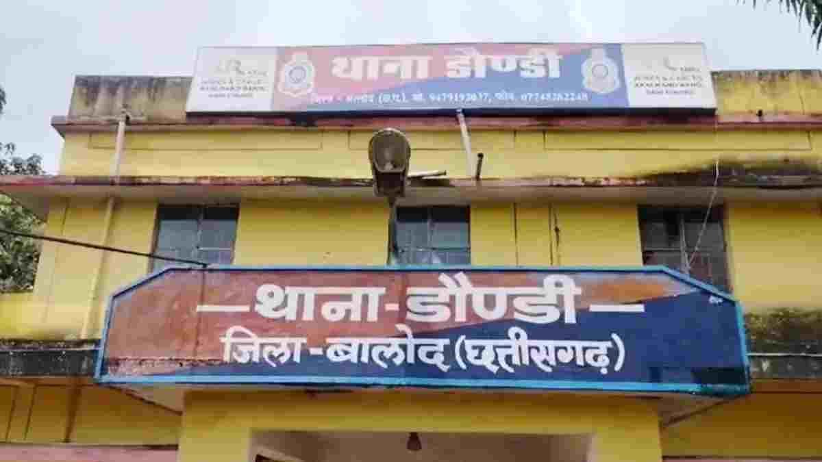 आदर्श एकलव्य आवासीय विद्यालय में दहला देने वाली घटना: 10वीं के छात्र का हॉस्टल में मिला शव, मचा हड़कंप