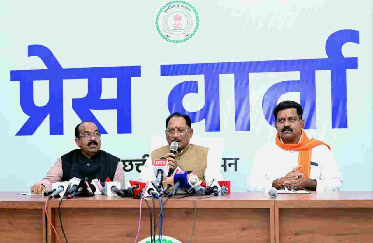 CG Cabinet Meeting: मोदी के 25 साल के नेतृत्व पर छत्तीसगढ़ कैबिनेट का अभिनंदन प्रस्ताव, पूर्व अग्निवीरों की भर्ती को मंजूरी