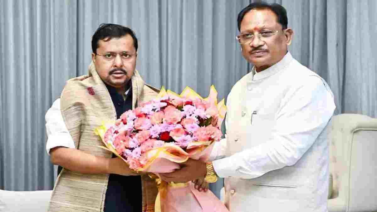 दिल्ली में नितिन नवीन से मिले CM साय, छत्तीसगढ़ के राजनीतिक हालात और जल विवाद पर चर्चा