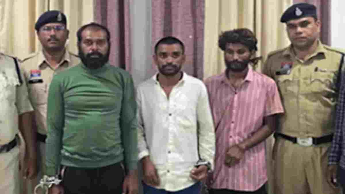 डीएनए ने खोला दो साल पुराने अंधे कत्ल का राज, तीन आरोपी गिरफ्तार