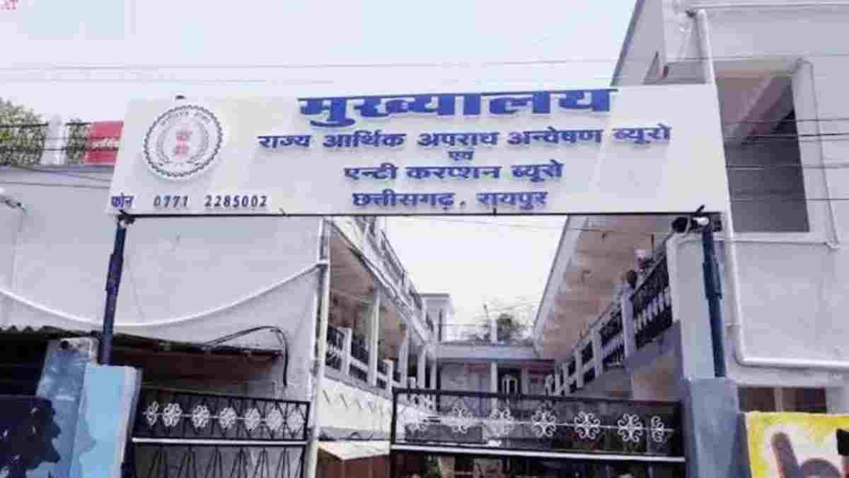 कोल लेवी केस में देवेंद्र यादव को ACB/EOW का नोटिस, 5 अक्टूबर को विशेष कोर्ट में पेश होने के निर्देश